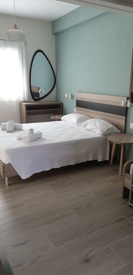 Chriselia Apartment Nea Roda Ngoại thất bức ảnh